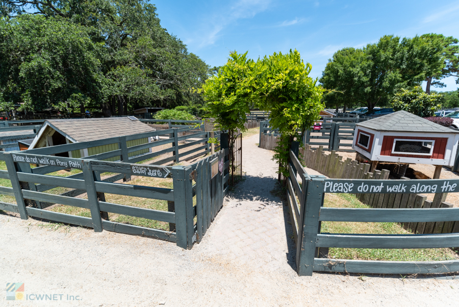 Lawton Stables