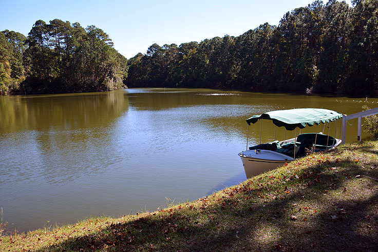 A lake and boat at Sea Pines Forest Preserve in Hilton Head, SC