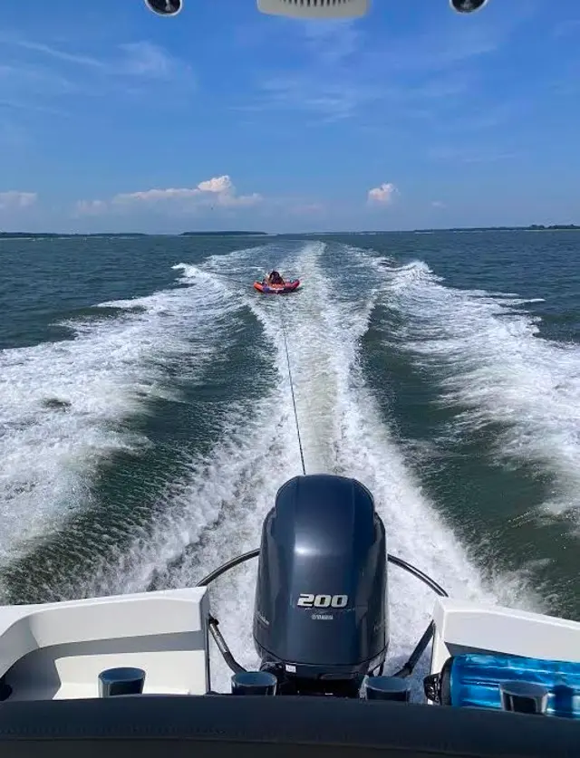 Private Water Ski Adventure Day (7-12 Passengers)