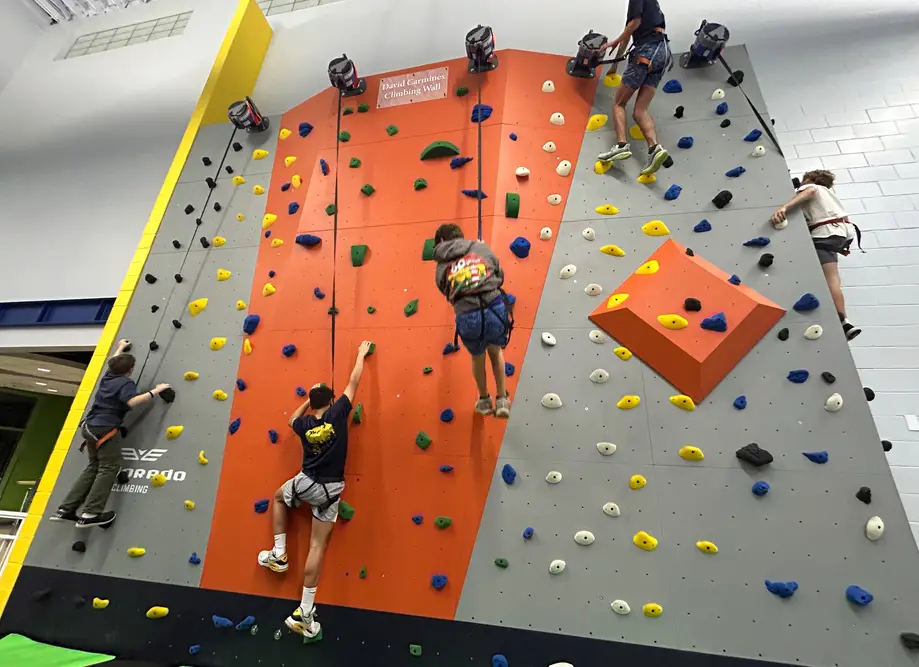 Carmines Family Climb with Seafood Fest