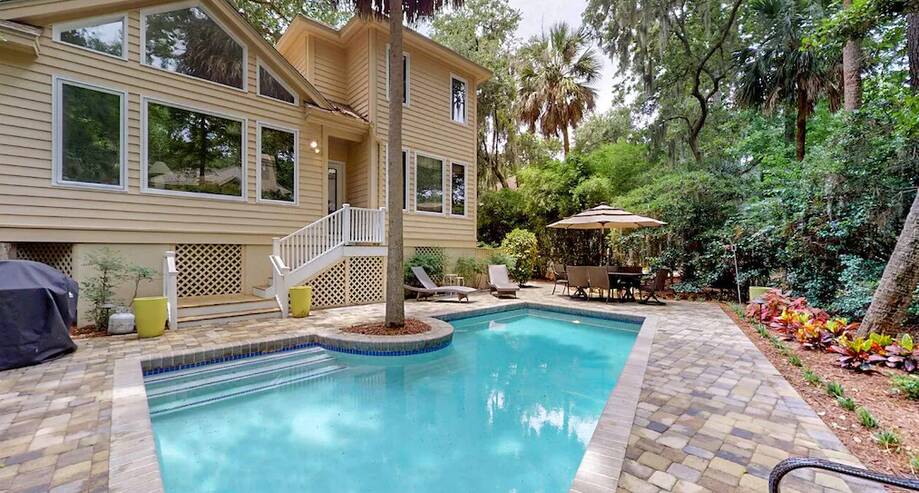 Private pool, spacious open floor, and m...